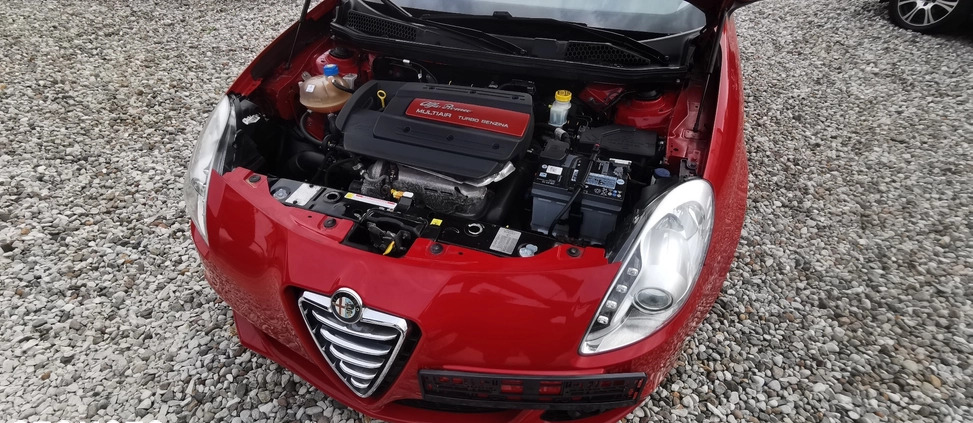 Alfa Romeo Giulietta cena 26900 przebieg: 221030, rok produkcji 2011 z Wołów małe 781